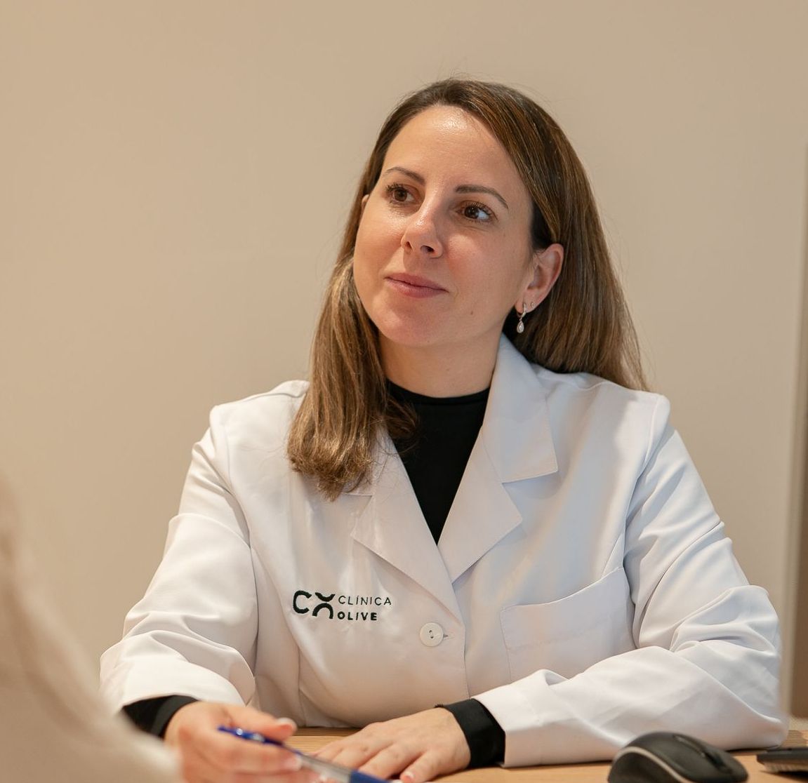 Ana - Médico Estético